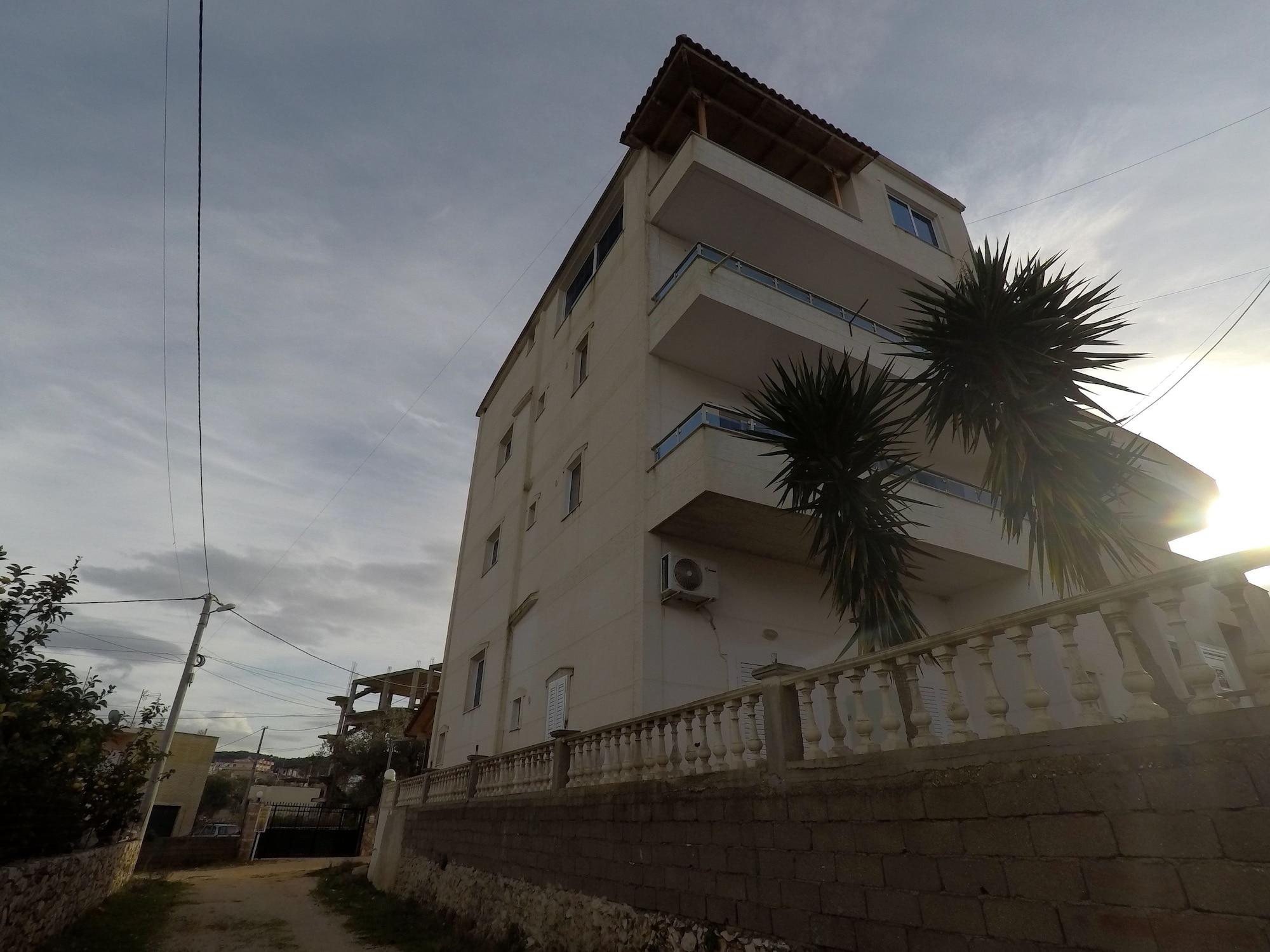 Prive Hotel And Apartment Ksamil Kültér fotó